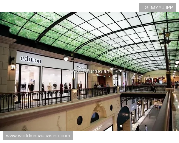 澳门巴黎人评价：澳门巴黎人度假村的设施、环境与性价比详细点评指南